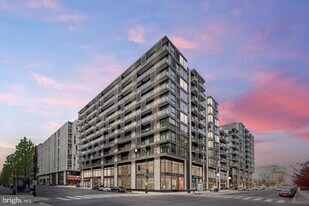 925 H St NW in Washington, DC - Building Photo