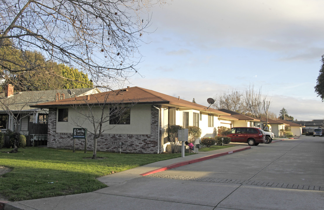 763-773 Cherry Way in Hayward, CA - Foto de edificio