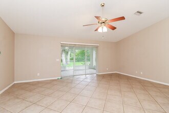 3781 Beeber St in North Port, FL - Foto de edificio - Building Photo