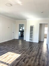 936 Westmoreland Ave in Los Angeles, CA - Building Photo - Building Photo