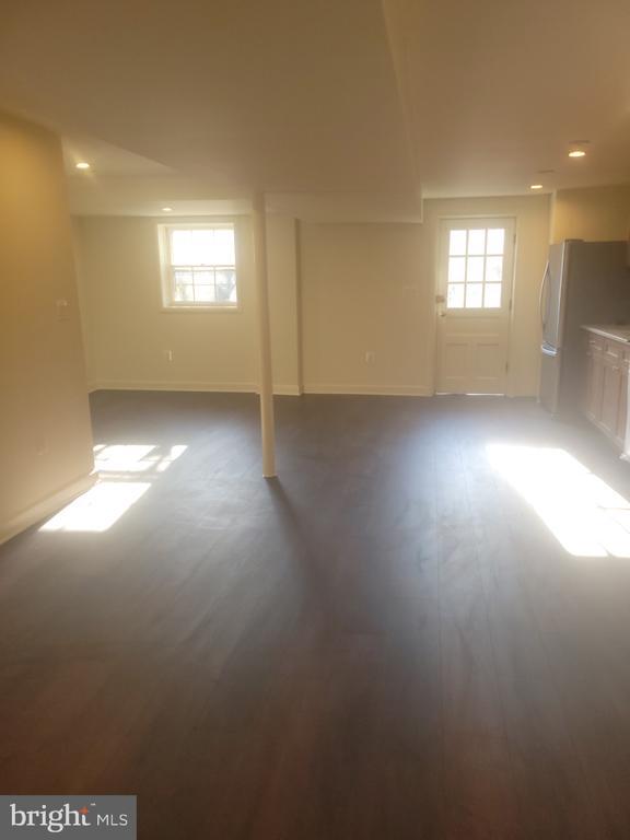 14004 Zeigler Way in Silver Spring, MD - Building Photo - Building Photo