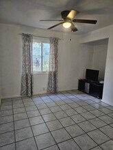 66-923-923 Heau Pl in Waialua, HI - Foto de edificio - Building Photo