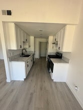 3180 Little Mountain Dr in San Bernardino, CA - Building Photo - Building Photo