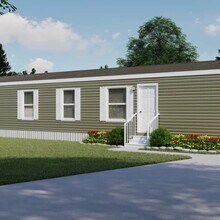 110 State St in Raeford, NC - Building Photo - Building Photo