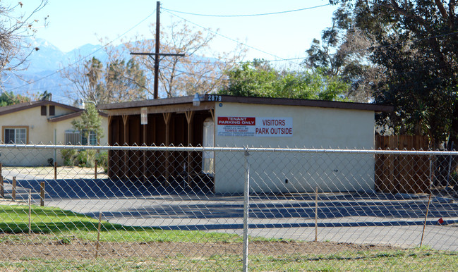 2869-2879 N State St in San Bernardino, CA - Building Photo - Building Photo