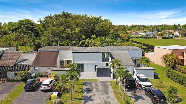 12340 SW 20th Ter in Miami, FL - Building Photo - Building Photo