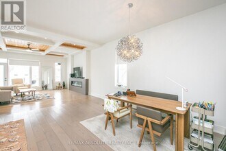246-246 Westhaven Crescent in Ottawa, ON - Building Photo - Building Photo
