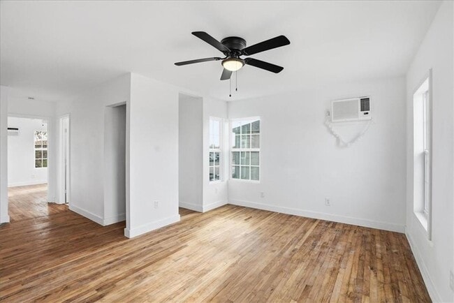 905 Louisiana Ave in Corpus Christi, TX - Building Photo - Building Photo