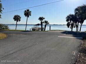803 Rockledge Dr in Rockledge, FL - Building Photo - Building Photo