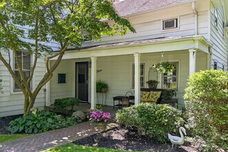 4 Park View Terrace in Huntington, NY - Building Photo - Building Photo