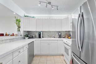 1800 N Andrews Ave in Fort Lauderdale, FL - Building Photo