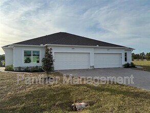 16107 Badalona Dr in Punta Gorda, FL - Building Photo - Building Photo