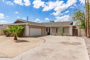 4410 S Grandview Ave in Tempe, AZ - Building Photo