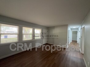 5204 Arrowhead Blvd in Kokomo, IN - Building Photo - Building Photo