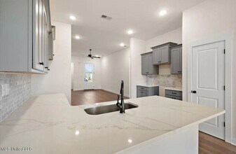 738 Coahoma Ct in Hernando, MS - Building Photo - Building Photo