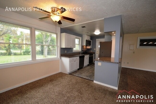 531 Bruce Ave in Odenton, MD - Building Photo - Building Photo