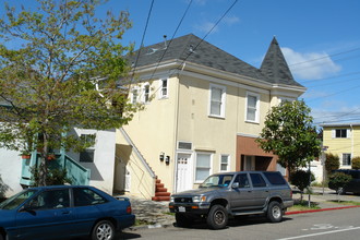 2100-2104 California St in Berkeley, CA - Building Photo - Building Photo