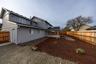 10312 NE 73rd St in Vancouver, WA - Building Photo - Building Photo