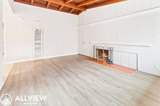 311 Avenida Santa Barbara in San Clemente, CA - Building Photo - Building Photo