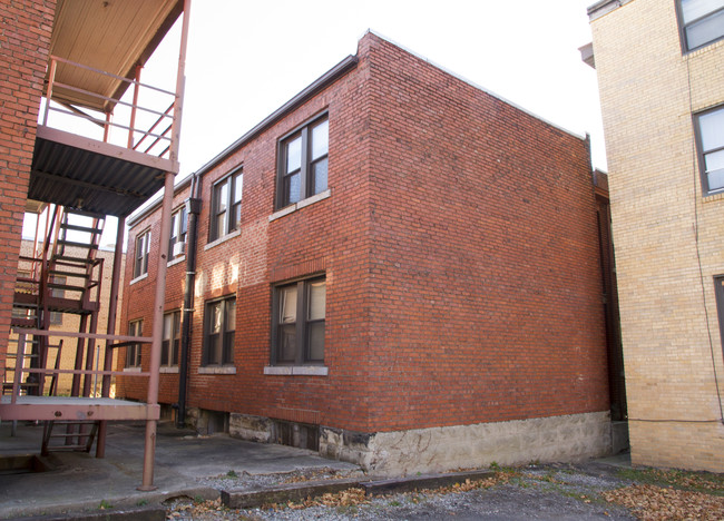 251-253 Mckee Pl in Pittsburgh, PA - Building Photo - Building Photo