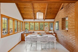1427 Tunnel Rd in Santa Barbara, CA - Building Photo - Building Photo