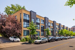 2710-2780 Ontario Rue E in Montréal, QC - Building Photo
