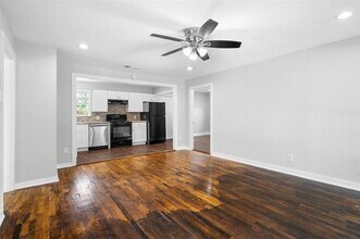 4939 Terry St in Dallas, TX - Building Photo - Building Photo