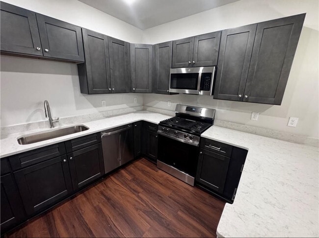 1777 Temple Ave in College Park, GA - Building Photo - Building Photo