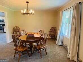 341 Sanders-Davis Rd in Newnan, GA - Building Photo - Building Photo
