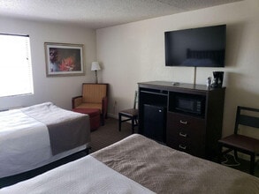 245 Jess-Jo Pkwy in Branson, MO - Building Photo - Building Photo