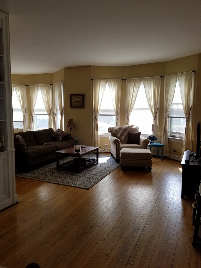 320 Home Ave, Unit Apt. 1