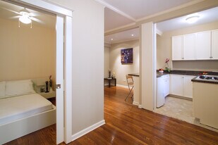 1457 Park Rd NW, Unit 404 in Washington, DC - Building Photo