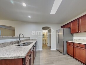 1801 Point Wood Dr in Knoxville, TN - Building Photo - Building Photo