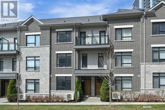 54 Saddlecreek Dr in Markham, ON - Building Photo - Building Photo