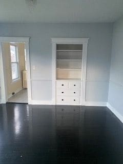 property at 8 Kent St