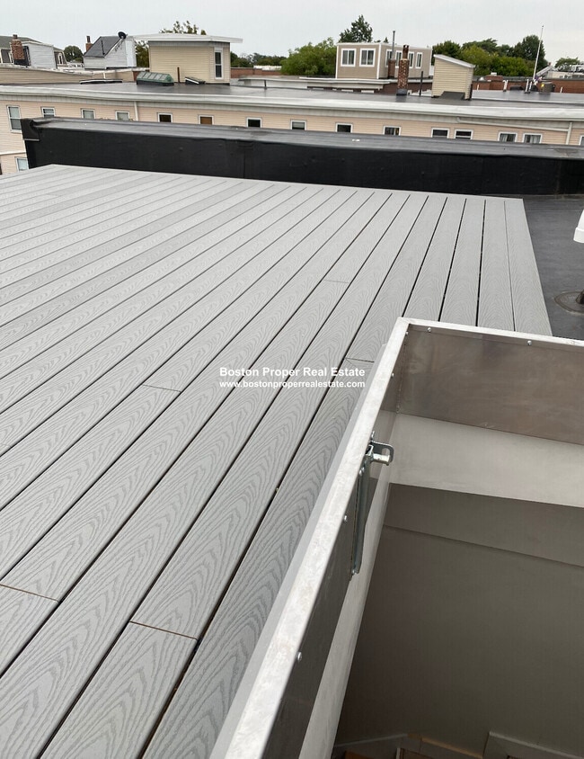 632 E Broadway in Boston, MA - Foto de edificio - Building Photo