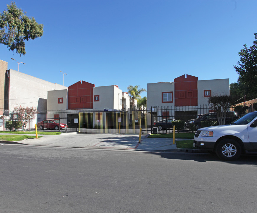 1240-1246 N Berendo St in Los Angeles, CA - Building Photo