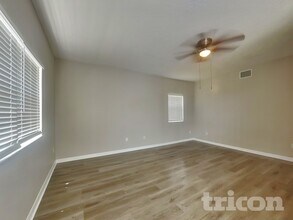 11903 Butler Woods Cir in Riverview, FL - Foto de edificio - Building Photo