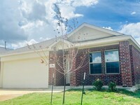 406 Sweetshade Ln in Princeton, TX - Foto de edificio - Building Photo