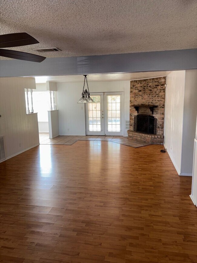103 Spanish Oak Cir in Georgetown, TX - Building Photo - Building Photo
