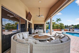 317 S Riverside Dr in Pompano Beach, FL - Building Photo - Building Photo