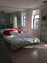 2138 California St NW, Unit Studio Apartment in Washington, DC - Building Photo - Building Photo