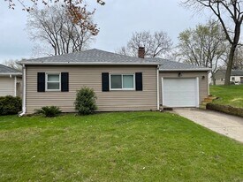 3875 Evergreen St in Hobart, IN - Building Photo