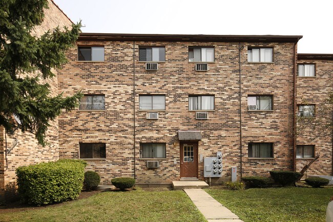 1503 Crimson Ln in Palatine, IL - Foto de edificio - Building Photo