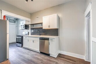 1445 Lucile Ave SW in Atlanta, GA - Building Photo - Building Photo