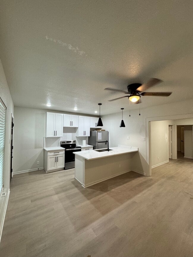 4928 Avenue R 1/2, Unit 4926 in Galveston, TX - Building Photo - Building Photo