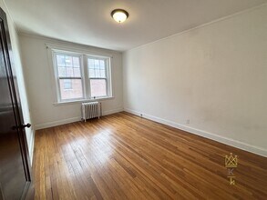 1949 Commonwealth Ave, Unit 52 in Boston, MA - Foto de edificio - Building Photo