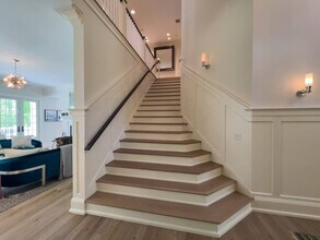 118 Water Mill Towd Rd in Water Mill, NY - Building Photo - Building Photo