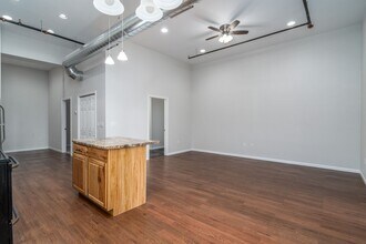 308 Demers Ave in Grand Forks, ND - Building Photo - Building Photo