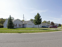 Baldwin Villas in Pontiac, MI - Building Photo - Building Photo